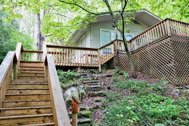 Villa Leprechaun Island à Gatlinburg Extérieur photo