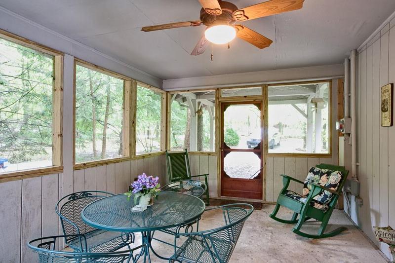 Villa Leprechaun Island à Gatlinburg Extérieur photo